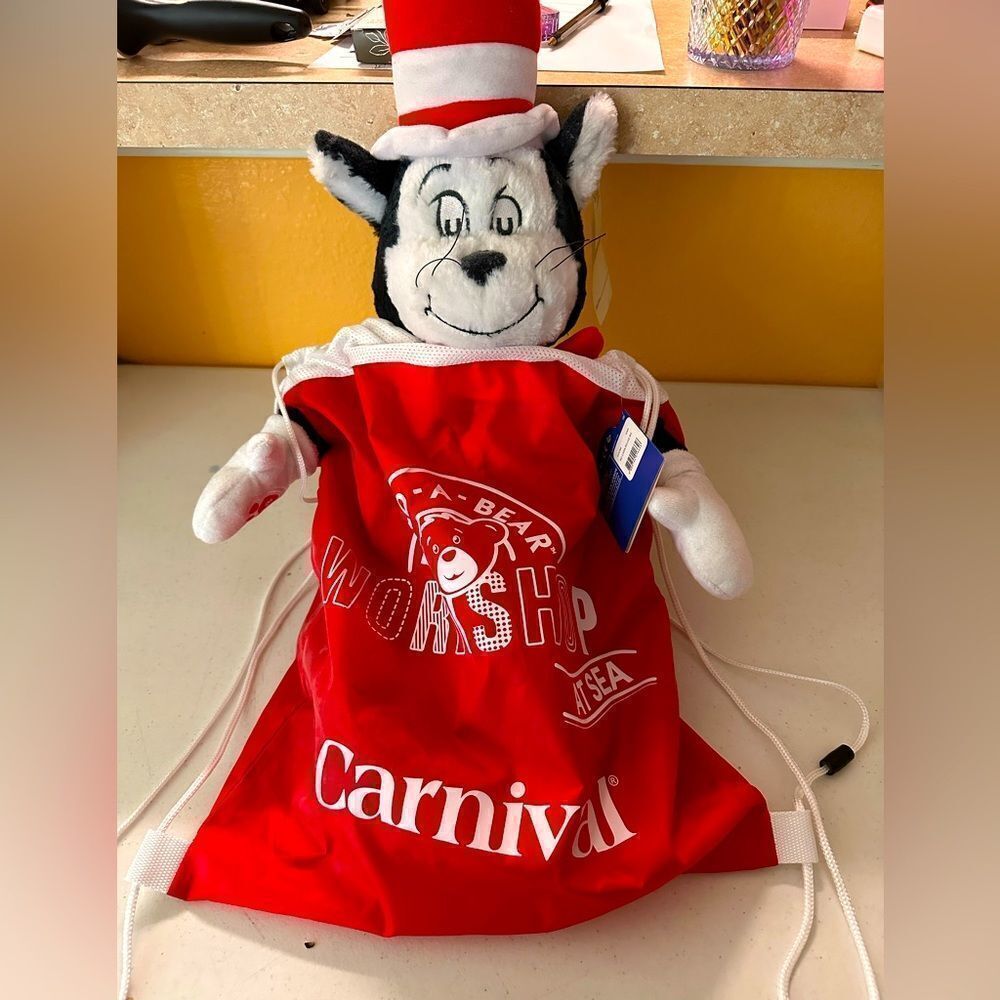 Carnival Build a Bear exclusive cat in the hat